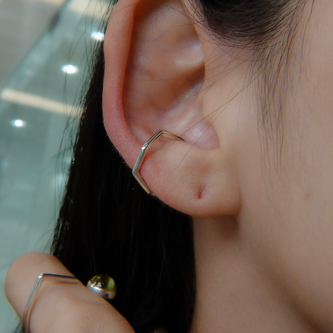 Heptagon Ear Cuff