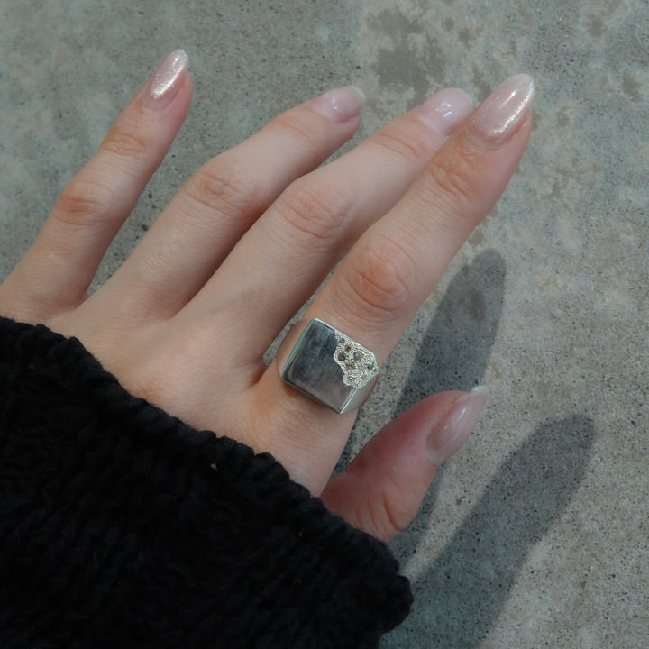 Hii Ring (Brown)