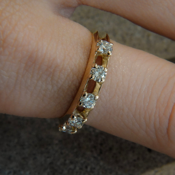 Float Half Eternity Ring -【Natural Diamond】