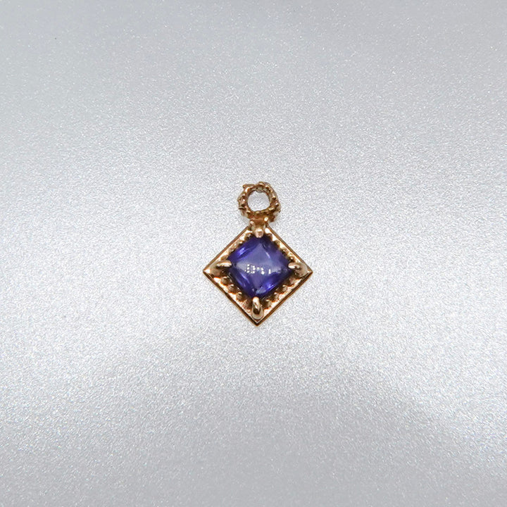 54_Iolite Top