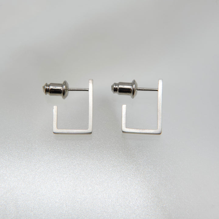 BOX THIN pierced earring