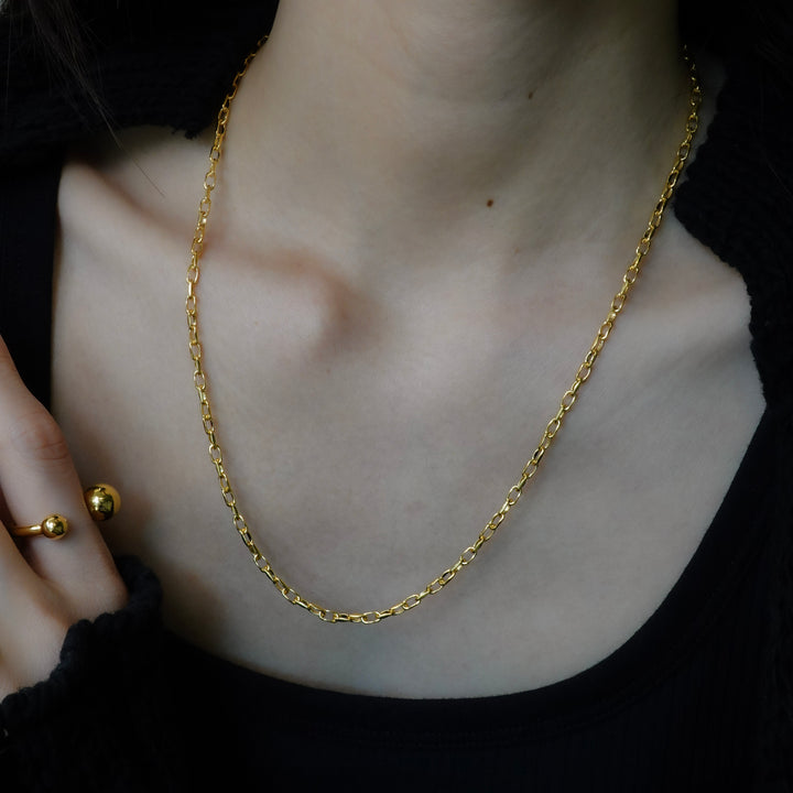 medium chain necklace