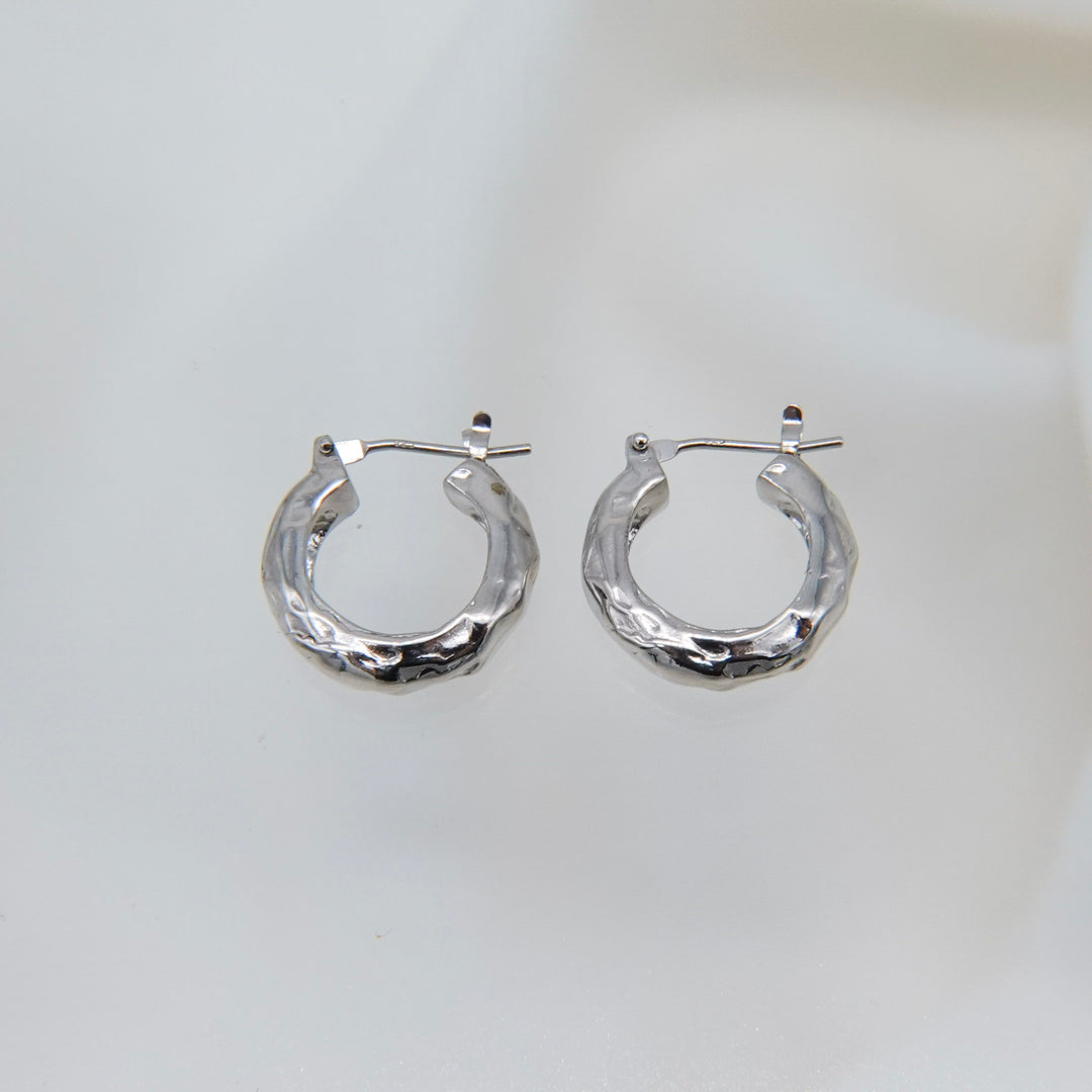 Rough hoop earrings
