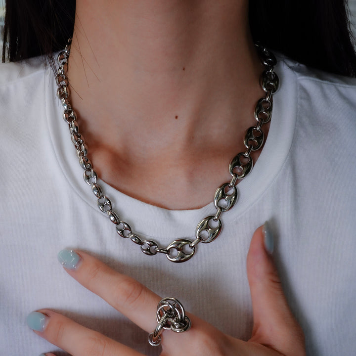 AKARI NECKLACE