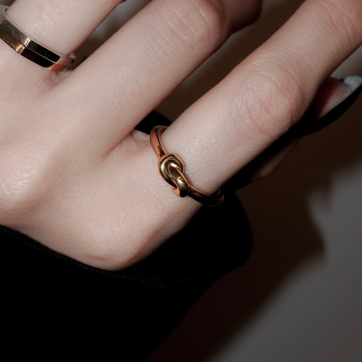 "Knot" ring (GOLD)