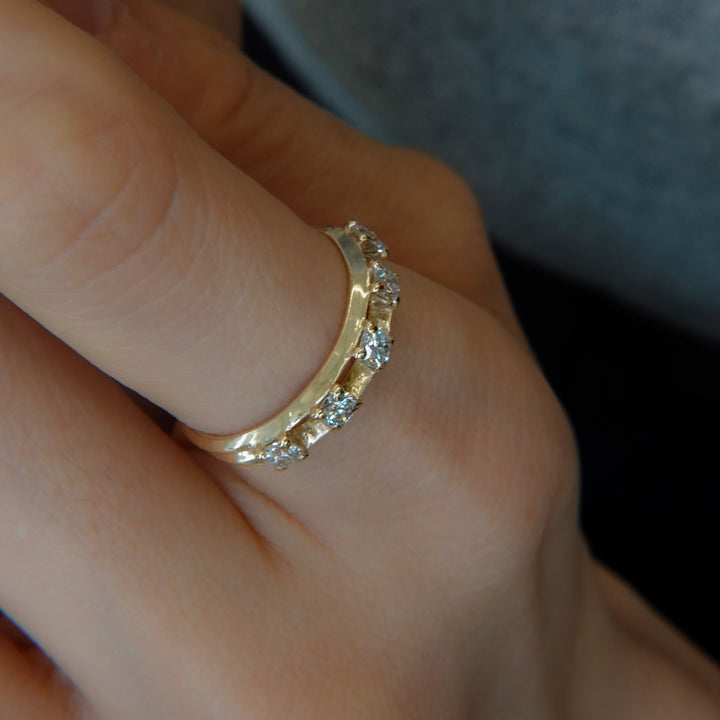 Float Half Eternity Ring -【Lab Grown Diamond】