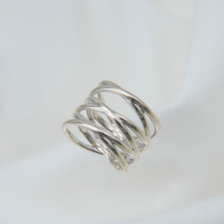 lace up ring