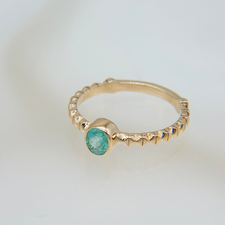 K10パライバトルマリンフィレンツェ彫りリング