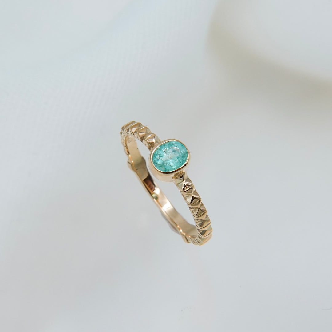 K10パライバトルマリンフィレンツェ彫りリング