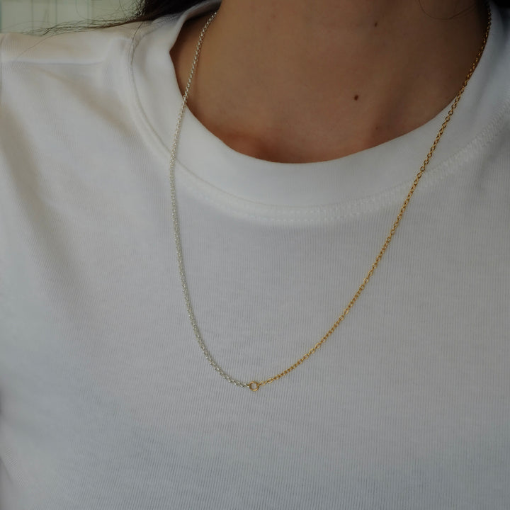 Bicolor Line Neckless