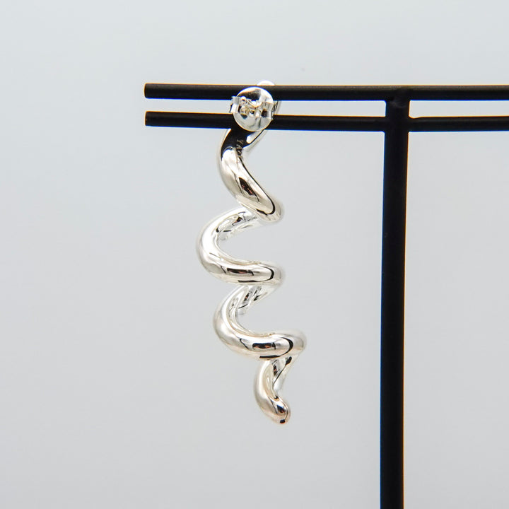twist hollow earring(pierce) [RSTS2]