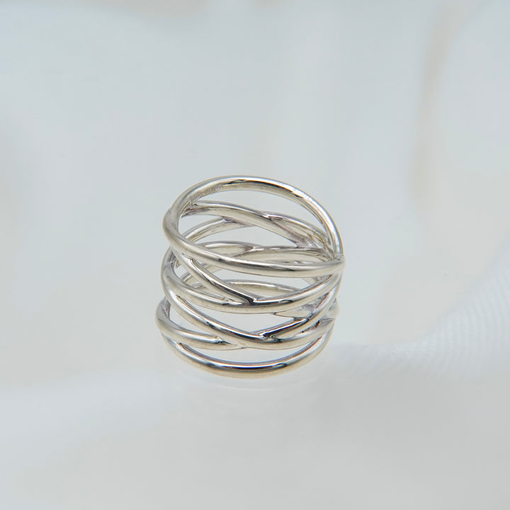lace up ring