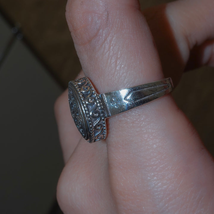 Garden Shadows oval Ring_2458