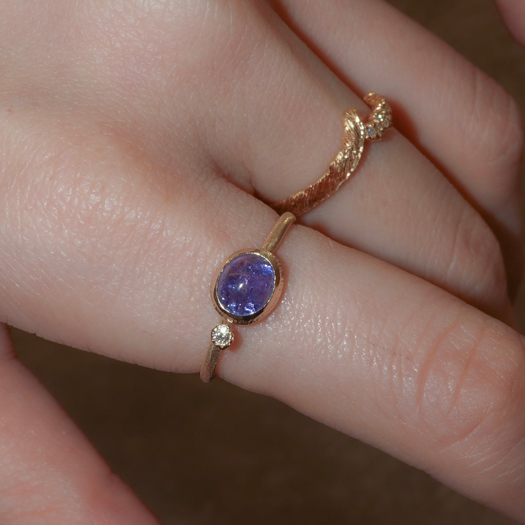 1968_Tanzanite