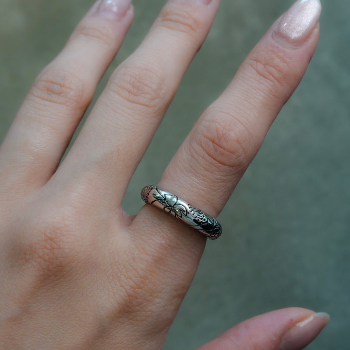 Black Millefleurs Ring