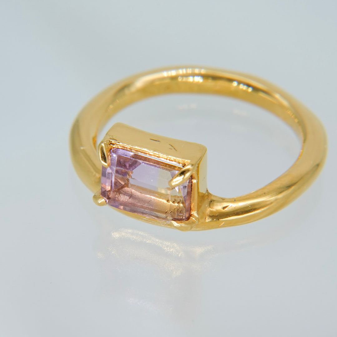 On the edge ring- Ametrine