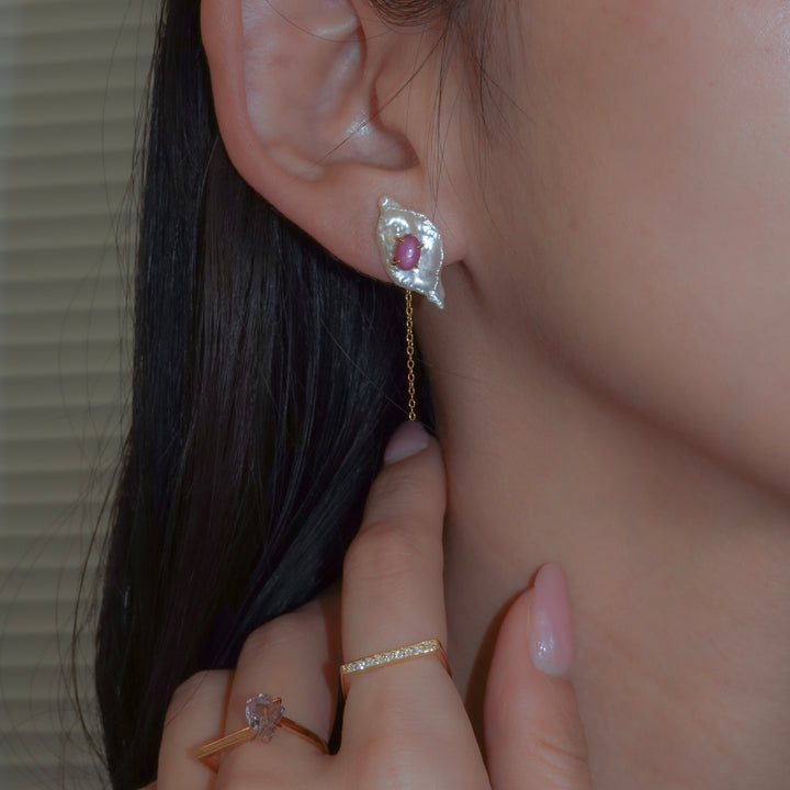 Katamimi pierced 57