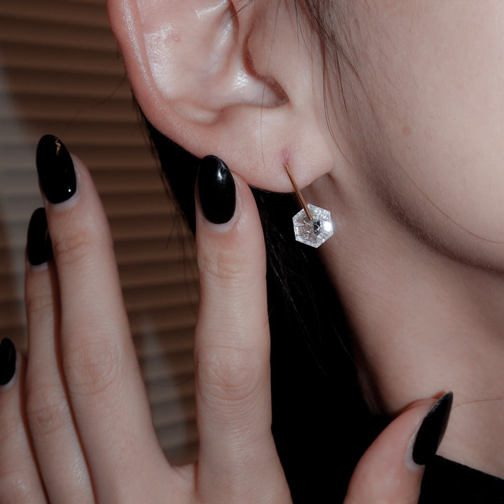 CANDY Crack Quartz Pierced Earring