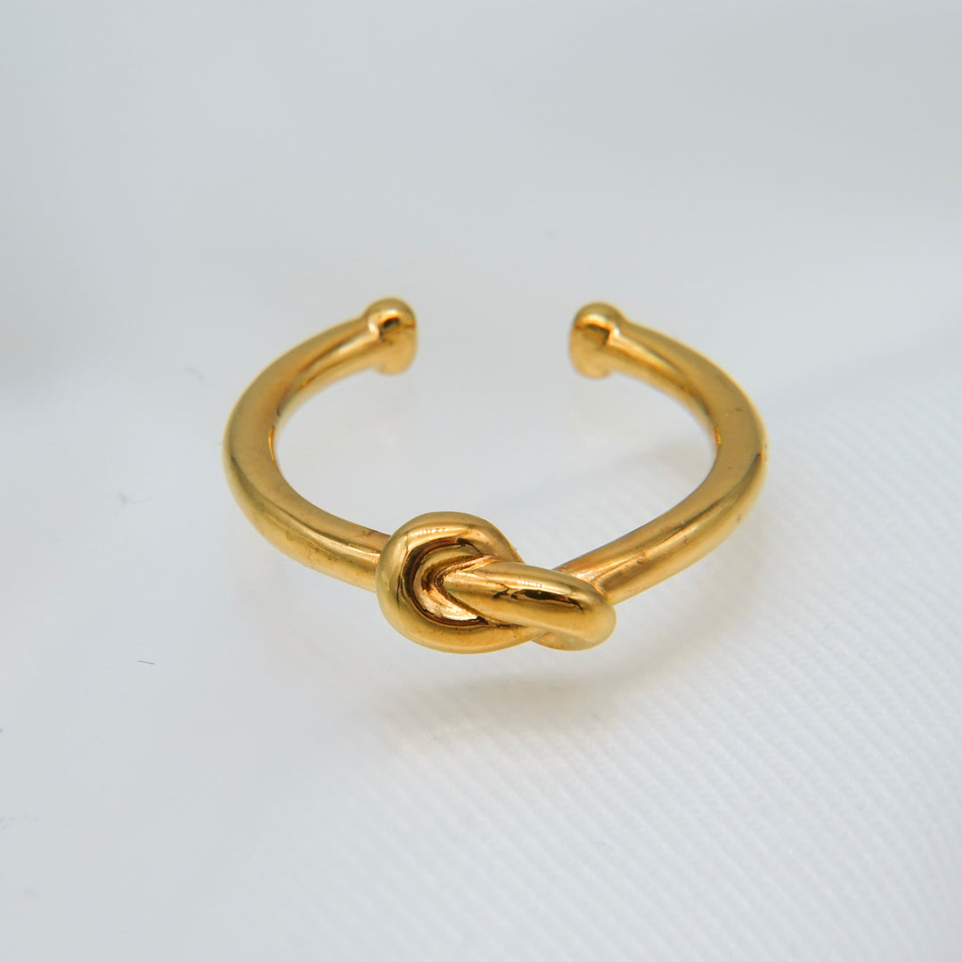 "Knot" ring (GOLD)