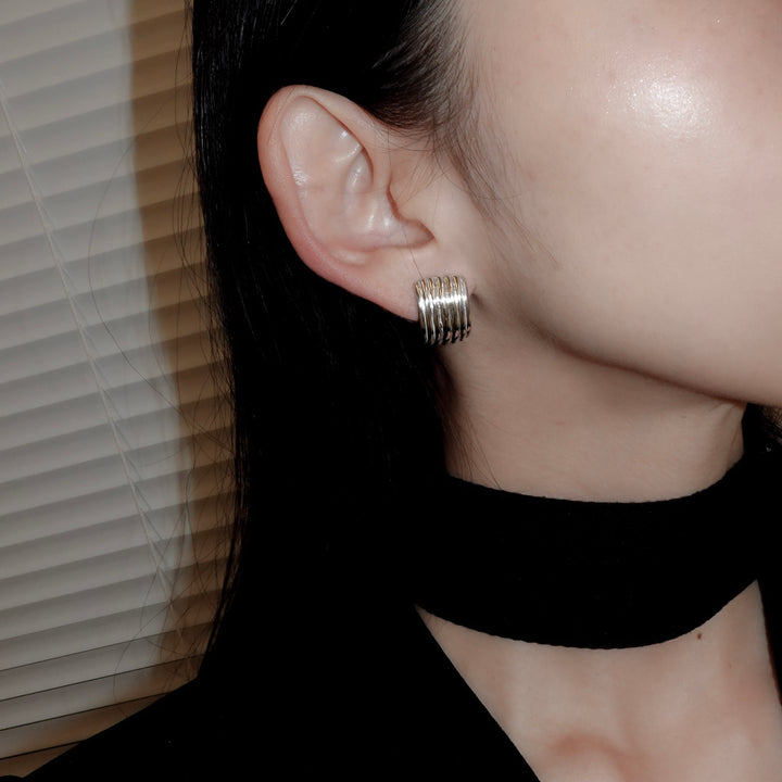 Chunky line curve earrings