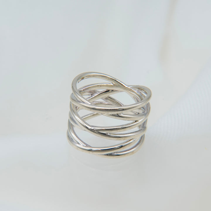lace up ring