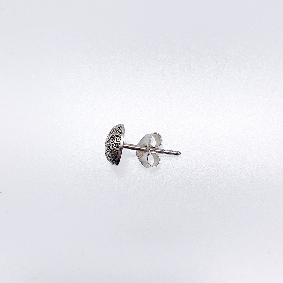 Kallisto tiny heart stud earrings in sterling silver_E1035S