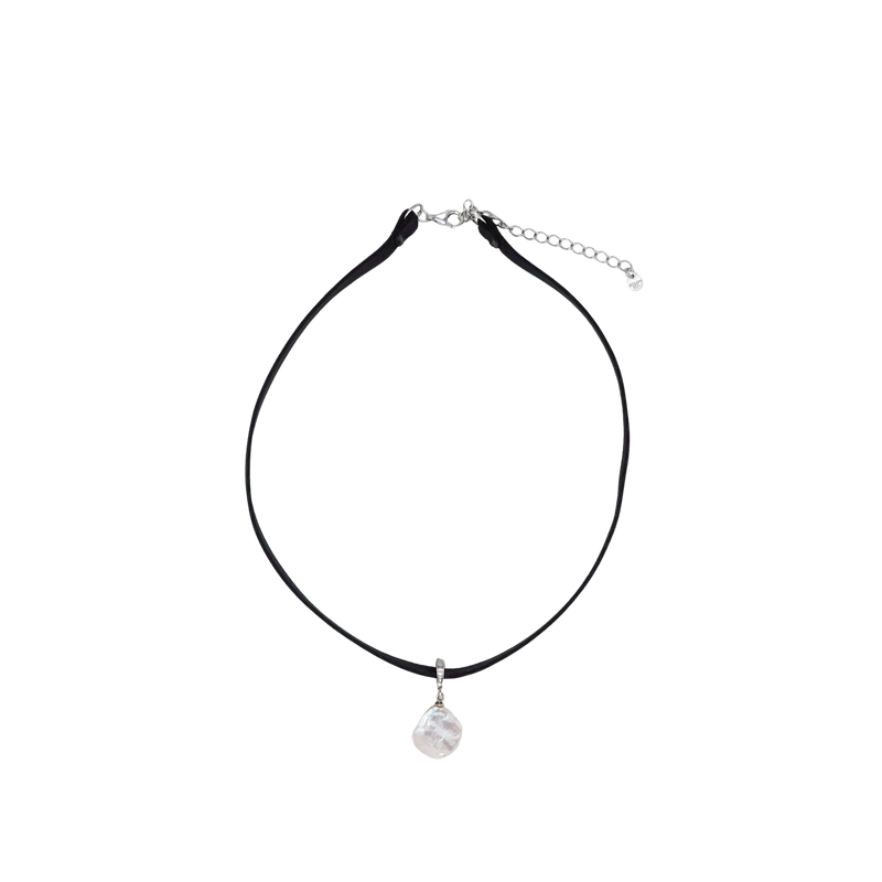 NOIR SINGLE PEARL CHOKER NECKLACE (Silver)