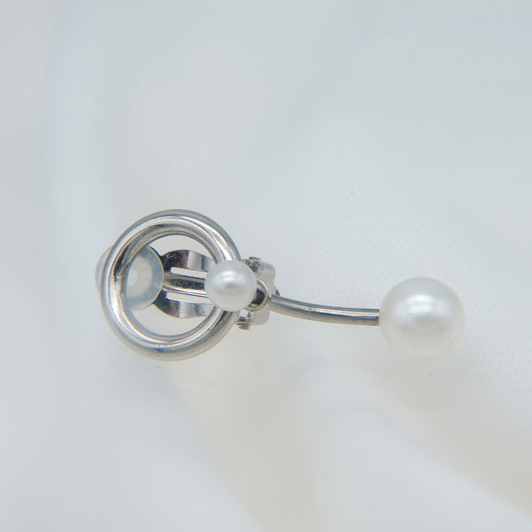 ARI CLIP-ON EARRINGS