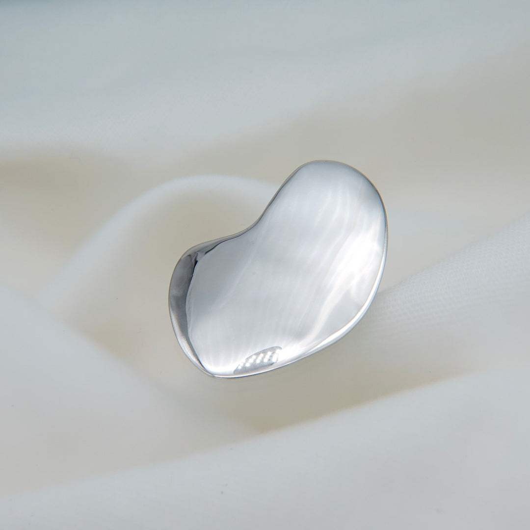 Surface Twist Pierced Earrings_Single