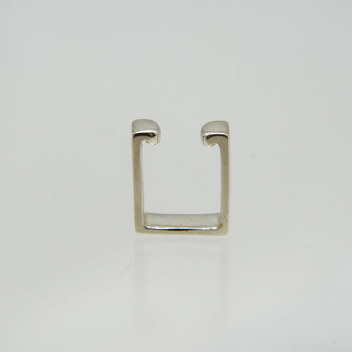 Square earcuff