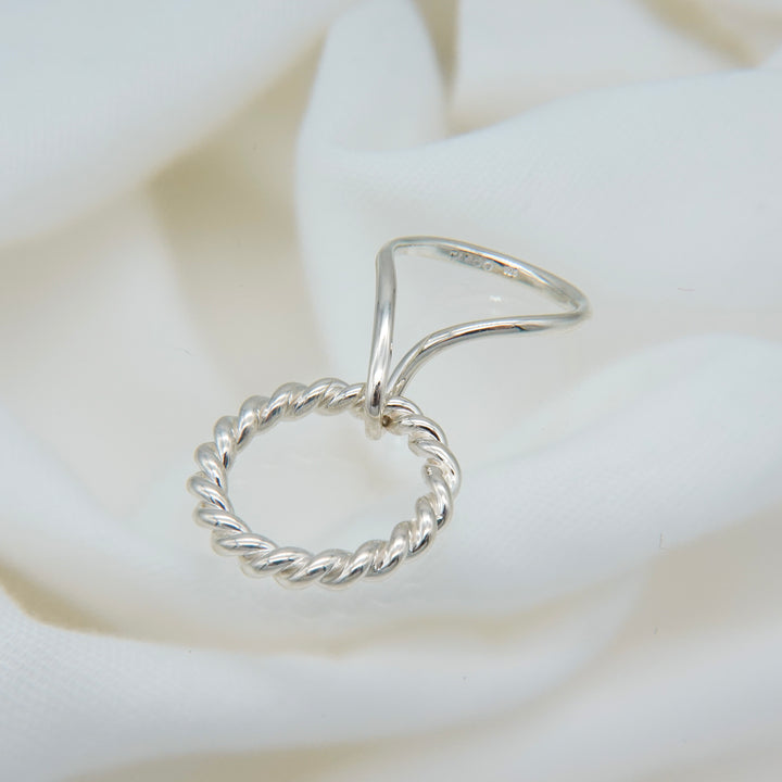 Selene 00:12 Dual Rotation（二重のまわり）