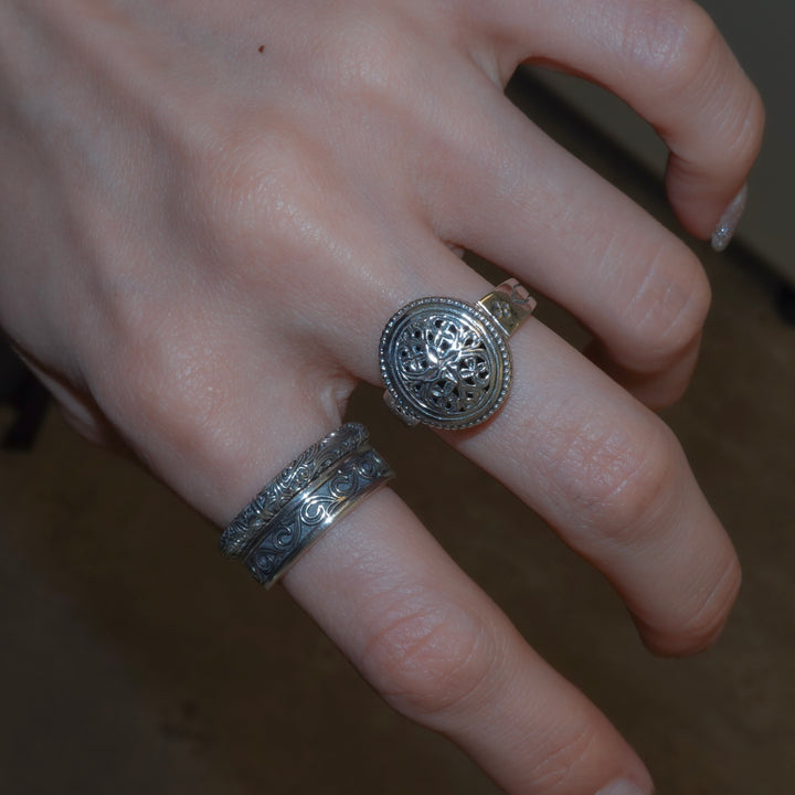 Garden Shadows oval Ring_2458