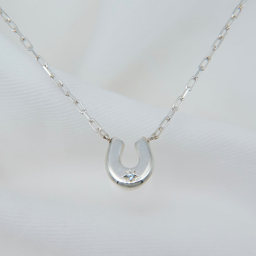 Engraved horseshoe necklace- Aquamarine
