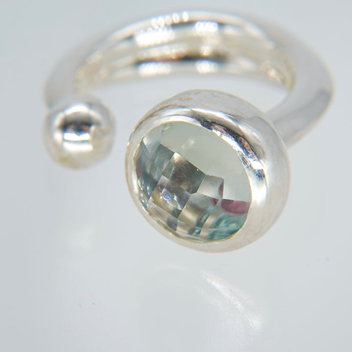GYOKU RIN Ring / Prasiolite (garnet + blue Zircon)