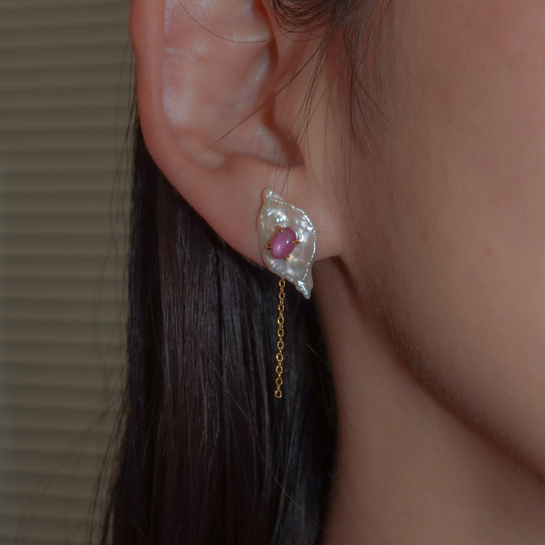 Katamimi pierced 57