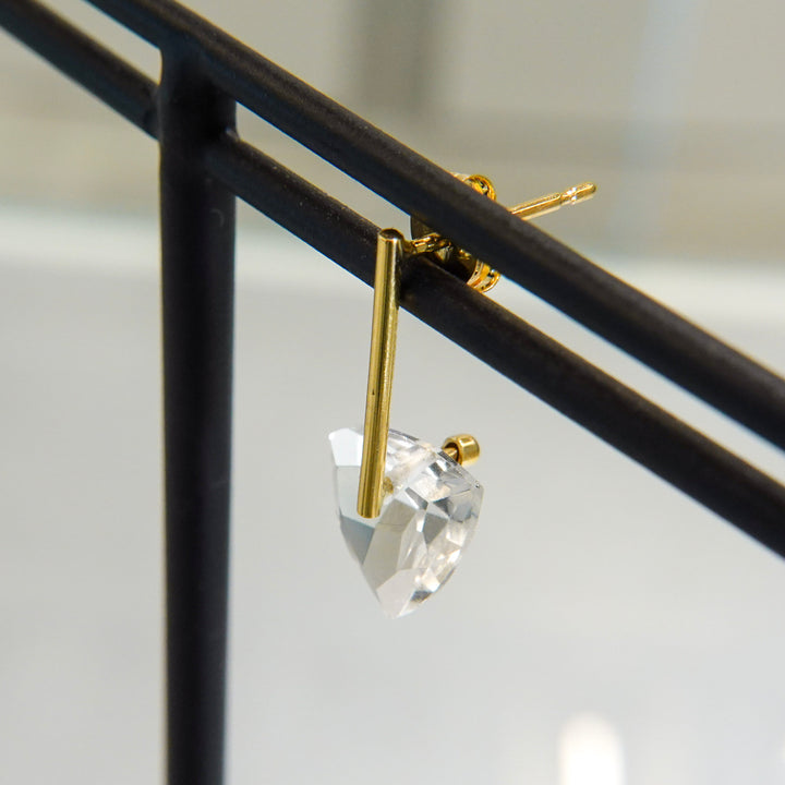 CANDY Quartz Pierced Earring