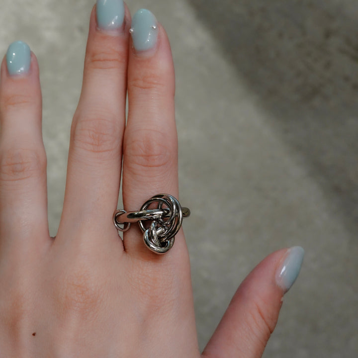 CARA RING