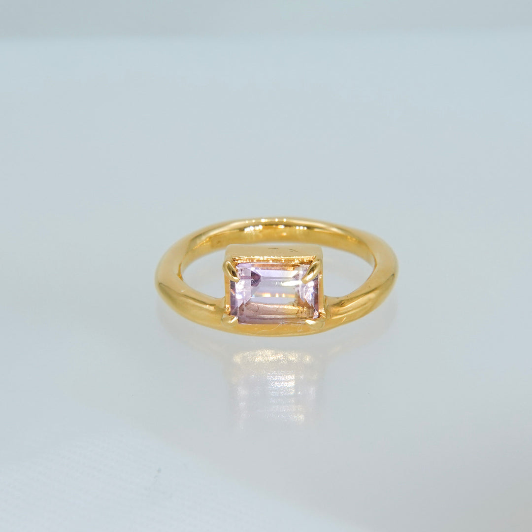 On the edge ring- Ametrine