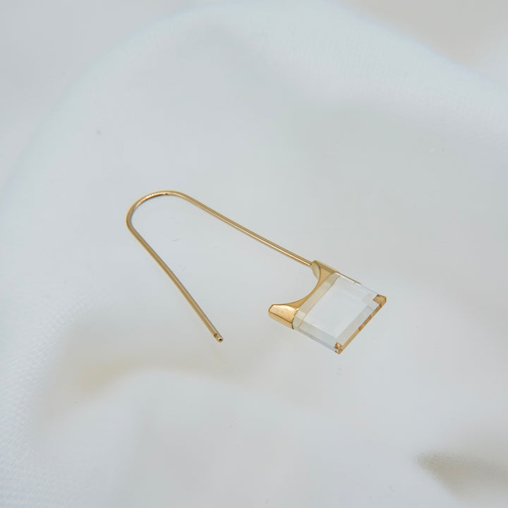 Drop Quartz Pierced Earring Square