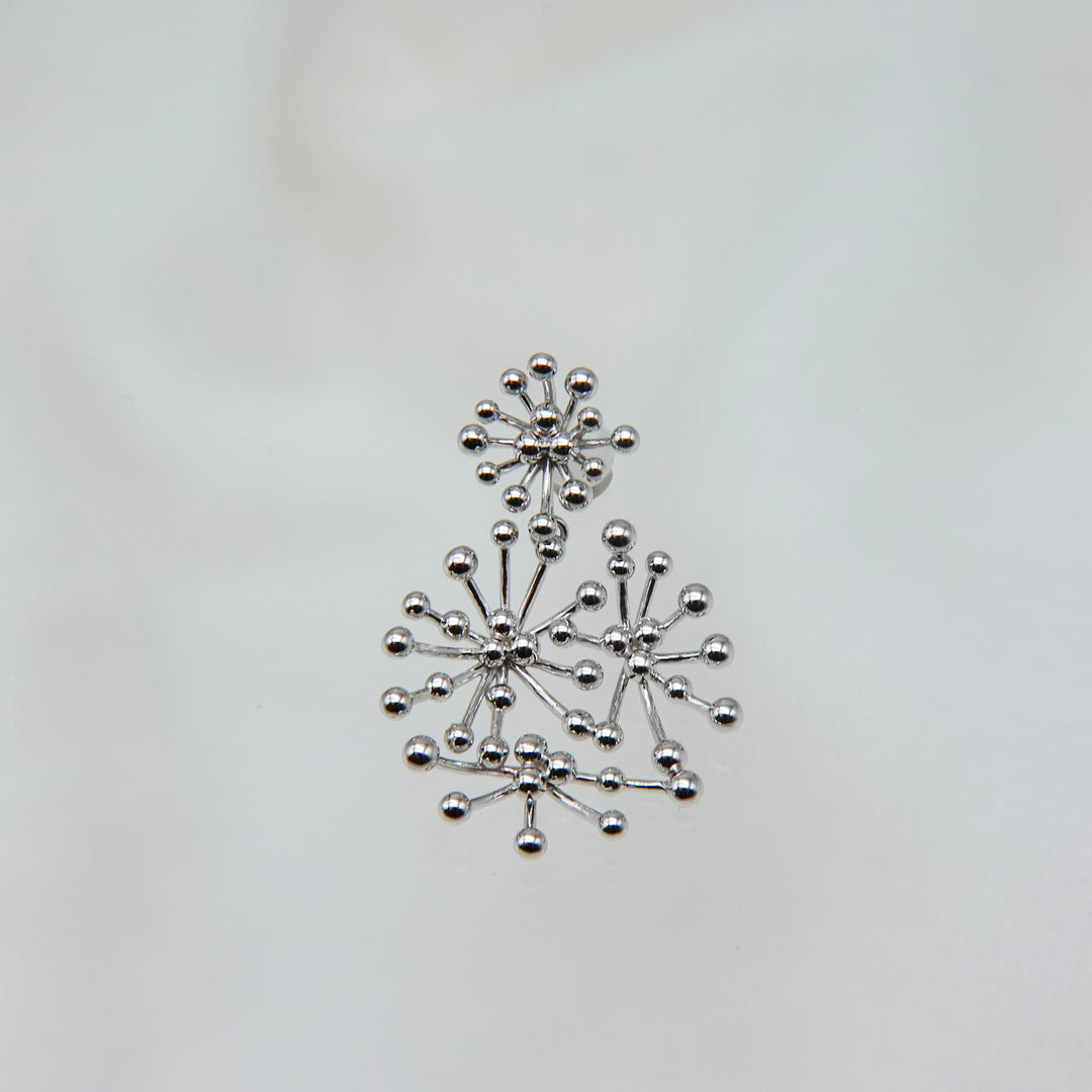 Silver pierced earrings SMA25ピアス