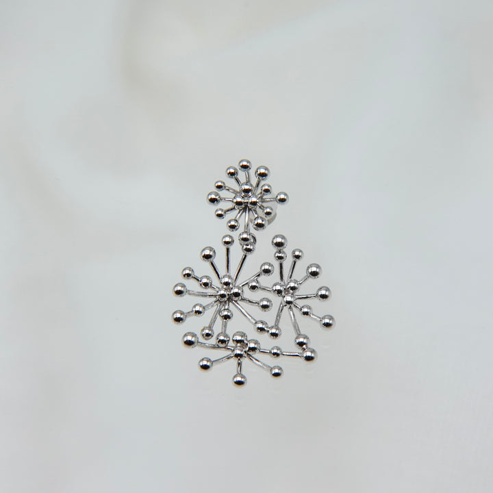 Silver pierced earrings SMA25ピアス