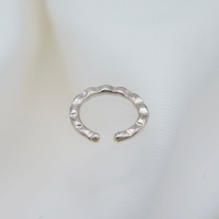 Wedge Pattern Cuff _SV925