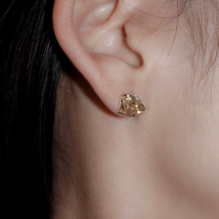 Reflection Quartz Stud Pierced Earring
