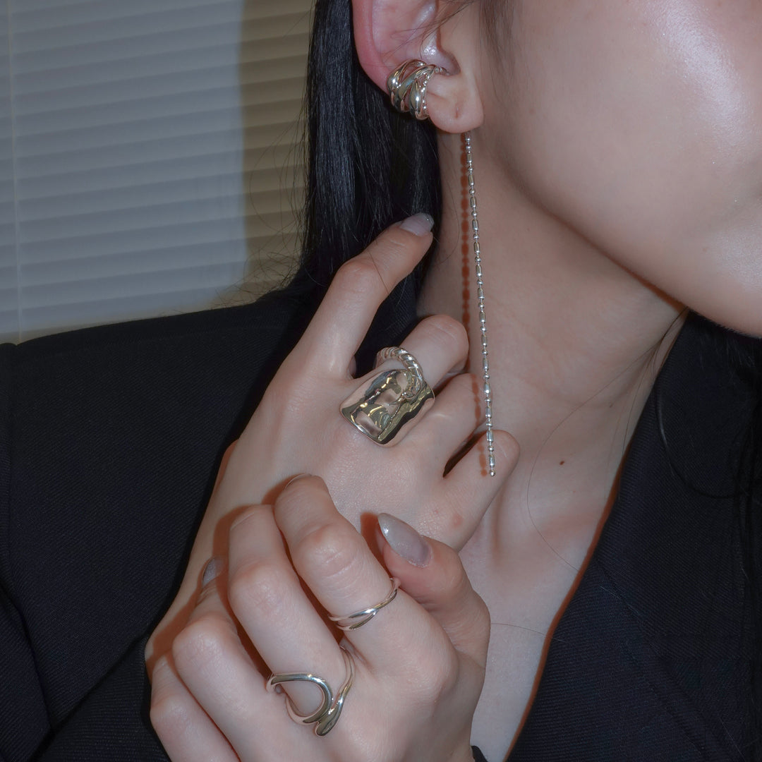 Hylo.002[R]_Helix Surface