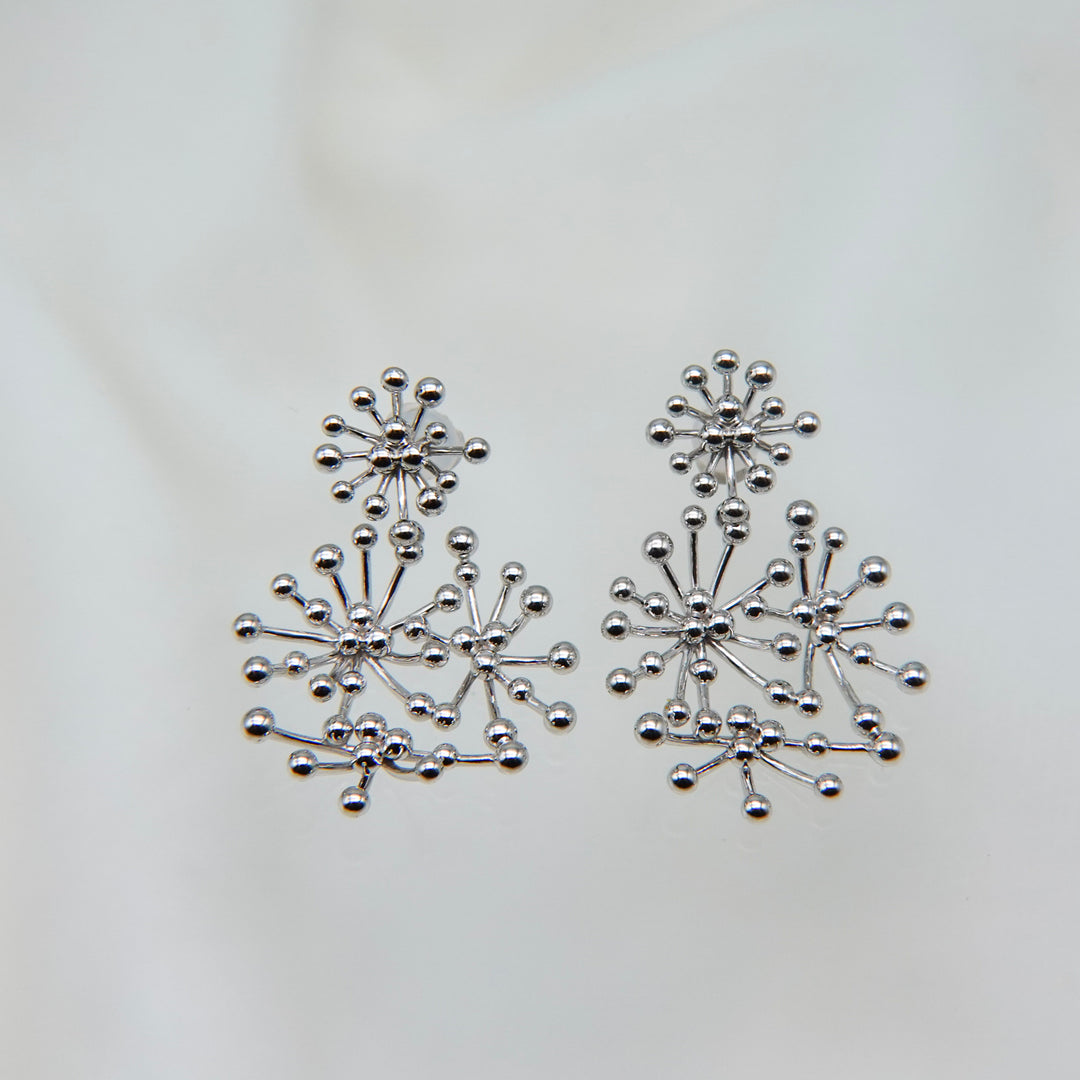 Silver pierced earrings SMA25ピアス