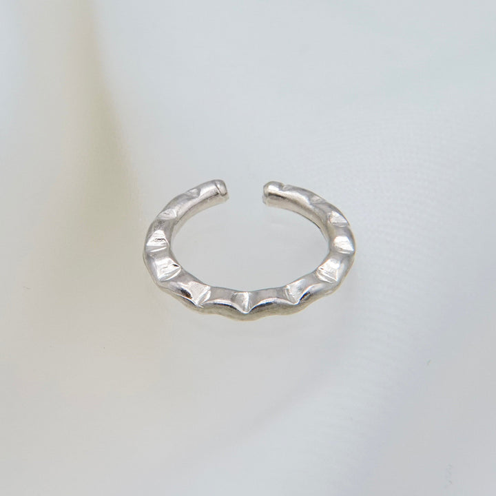 Wedge Pattern Cuff _SV925