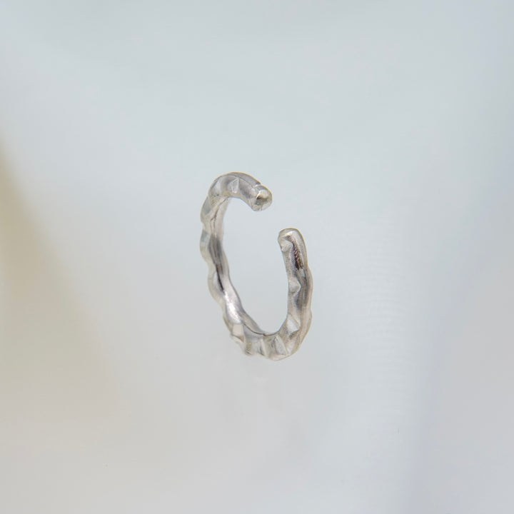 Wedge Pattern Cuff _SV925