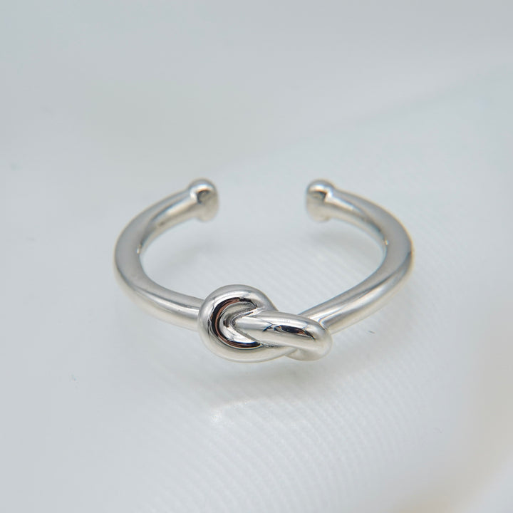 "Knot" ring (SILVER)