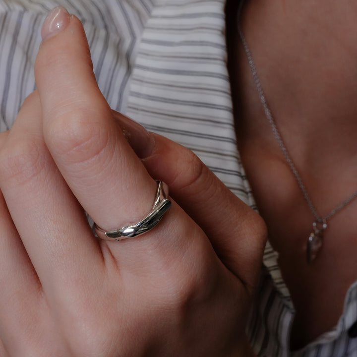 Grass Knot Ring