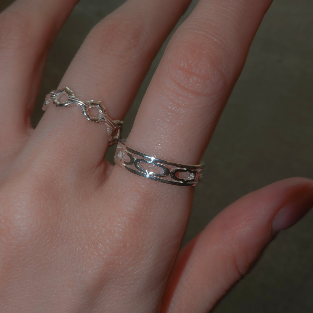 class ring-02